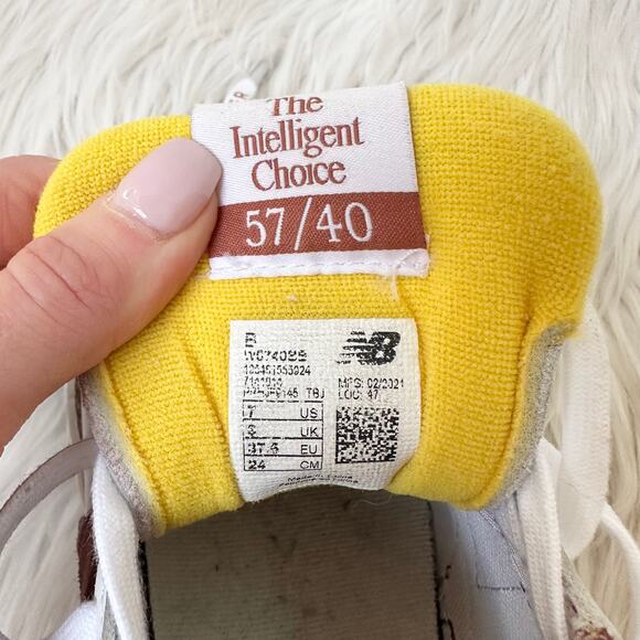 New Balance x Bandier 57/40 Move Her World Sneaker Running Shoes, White/ Angora - Picture 12 of 13